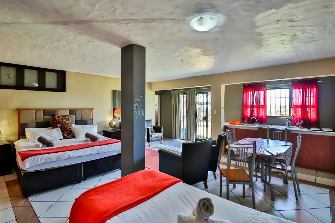 Aviators Retreat B&B Krugersdorp Eksteriør bilde